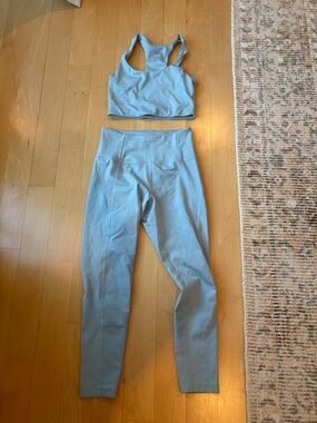 Girlfriend Collective Blue Active Set - Sports Bra and High-Waist Leggings